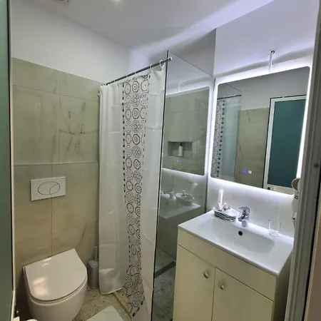 Appartement My Rr Kajo Karafili *