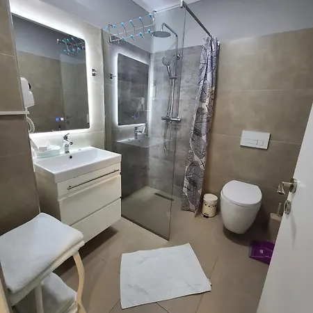 My Rr Kajo Karafili Appartement *