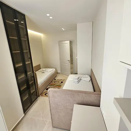 Appartement My Rr Kajo Karafili *