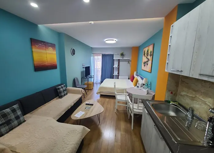 My Rr Kajo Karafili ティラナ