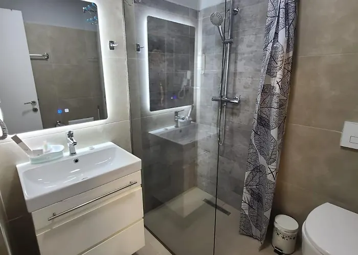 Appartement My Rr Kajo Karafili *