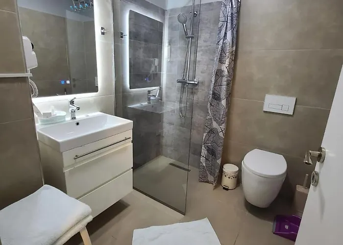 My Rr Kajo Karafili アパート *