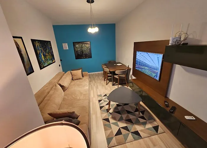 My Rr Kajo Karafili * ティラナ